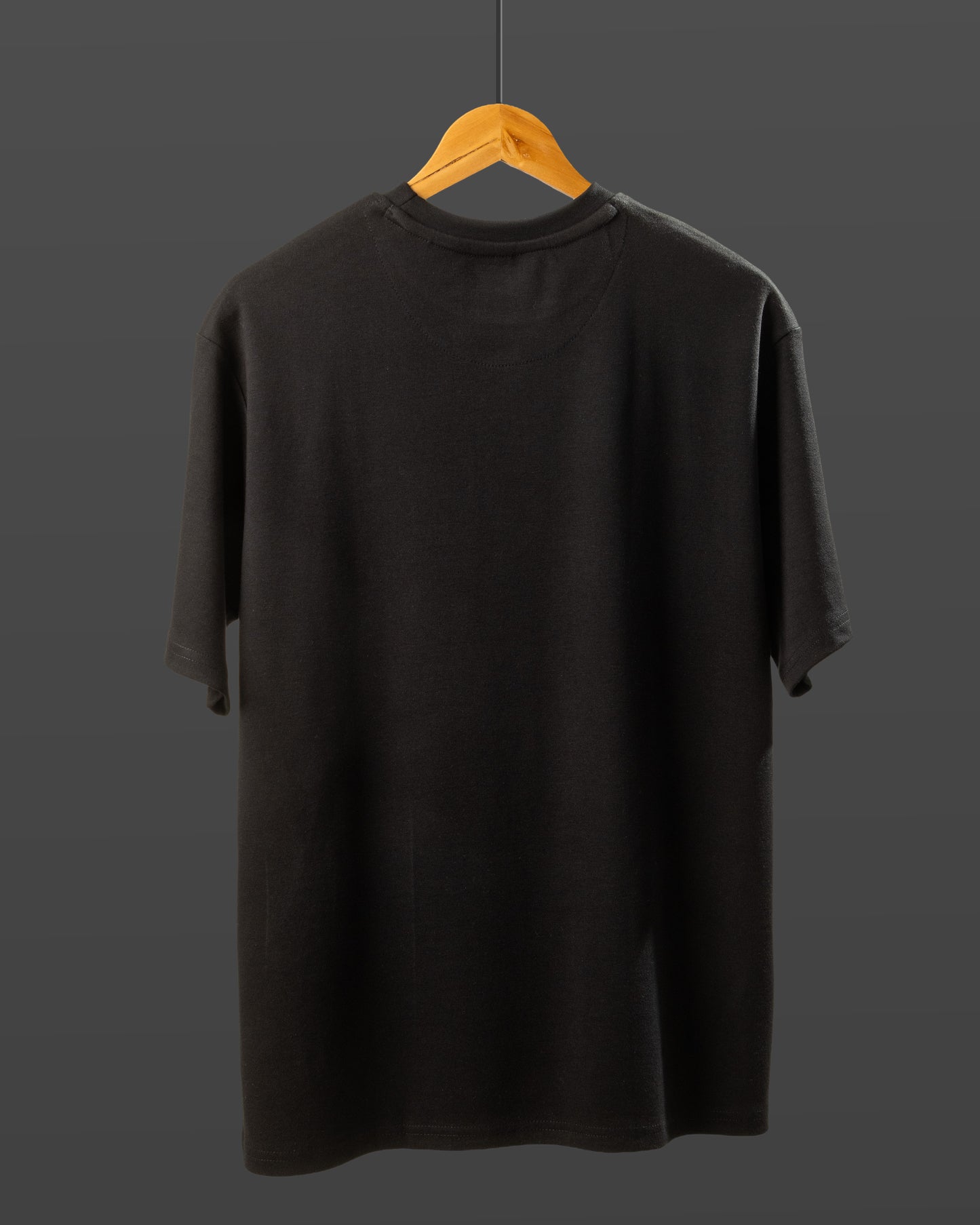 Signature Black Oversized Tee – Premium Street Basic